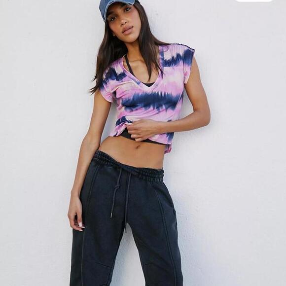 NWOT Free People Movement True North Printed Tee Navy/Pink Gradient Women Small - Picture 13 of 14